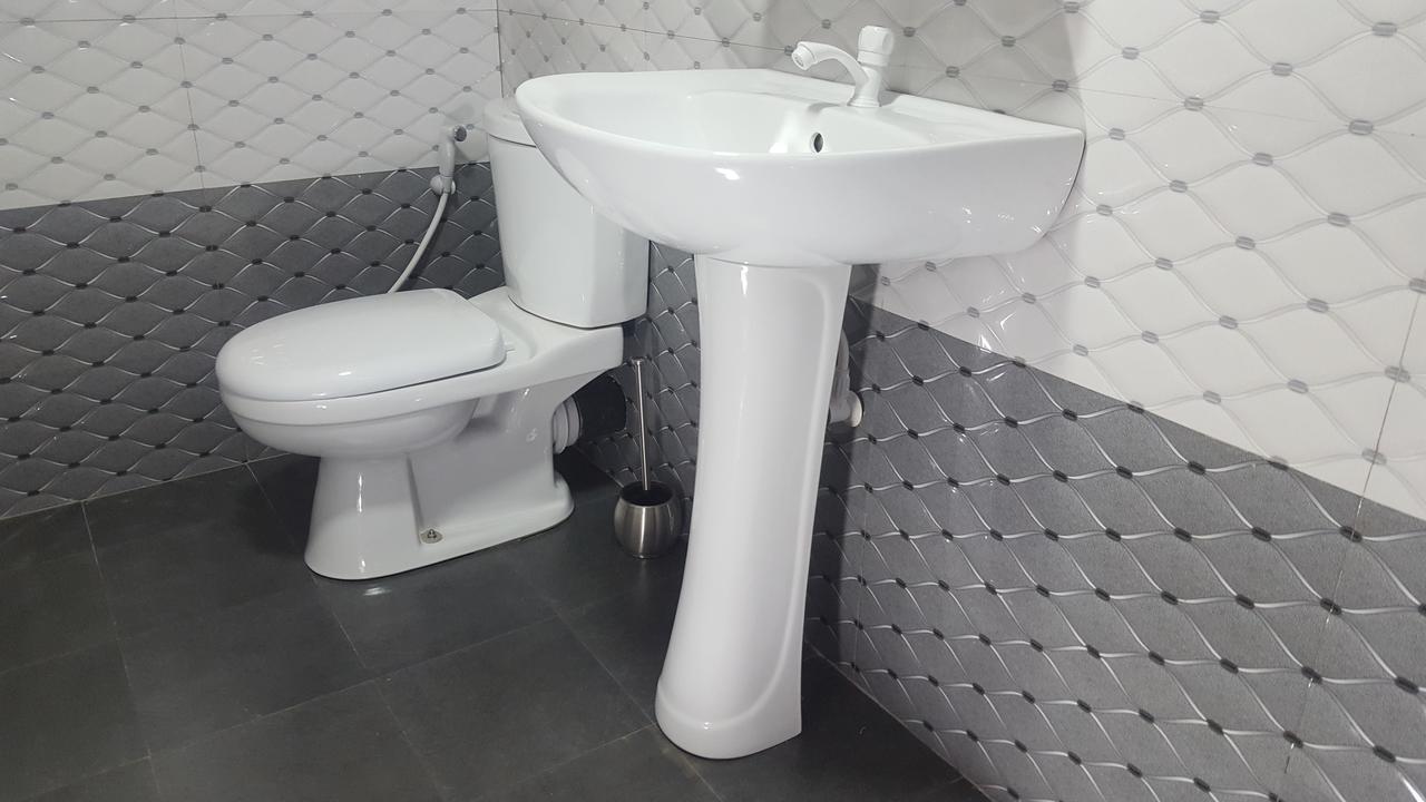 Tulip Guest Inn Point Pedro المظهر الخارجي الصورة