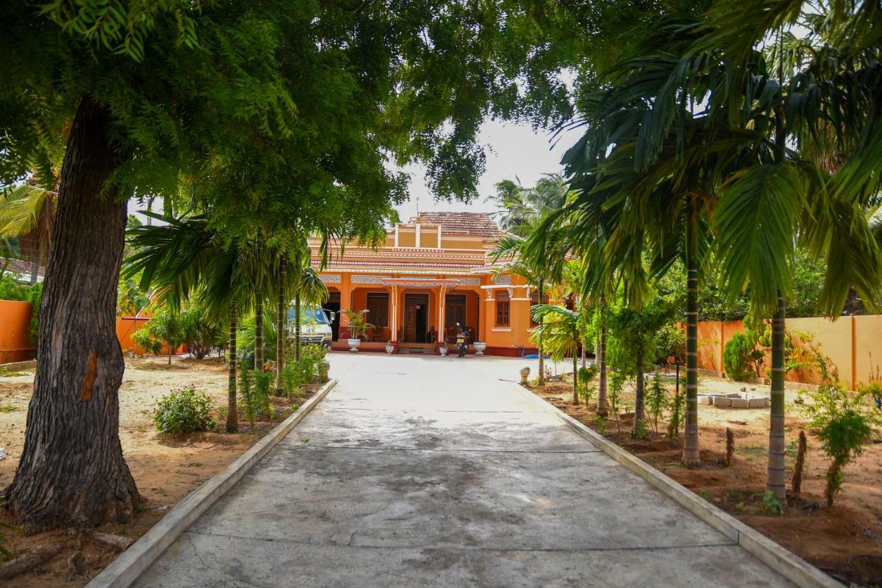 Tulip Guest Inn Point Pedro المظهر الخارجي الصورة
