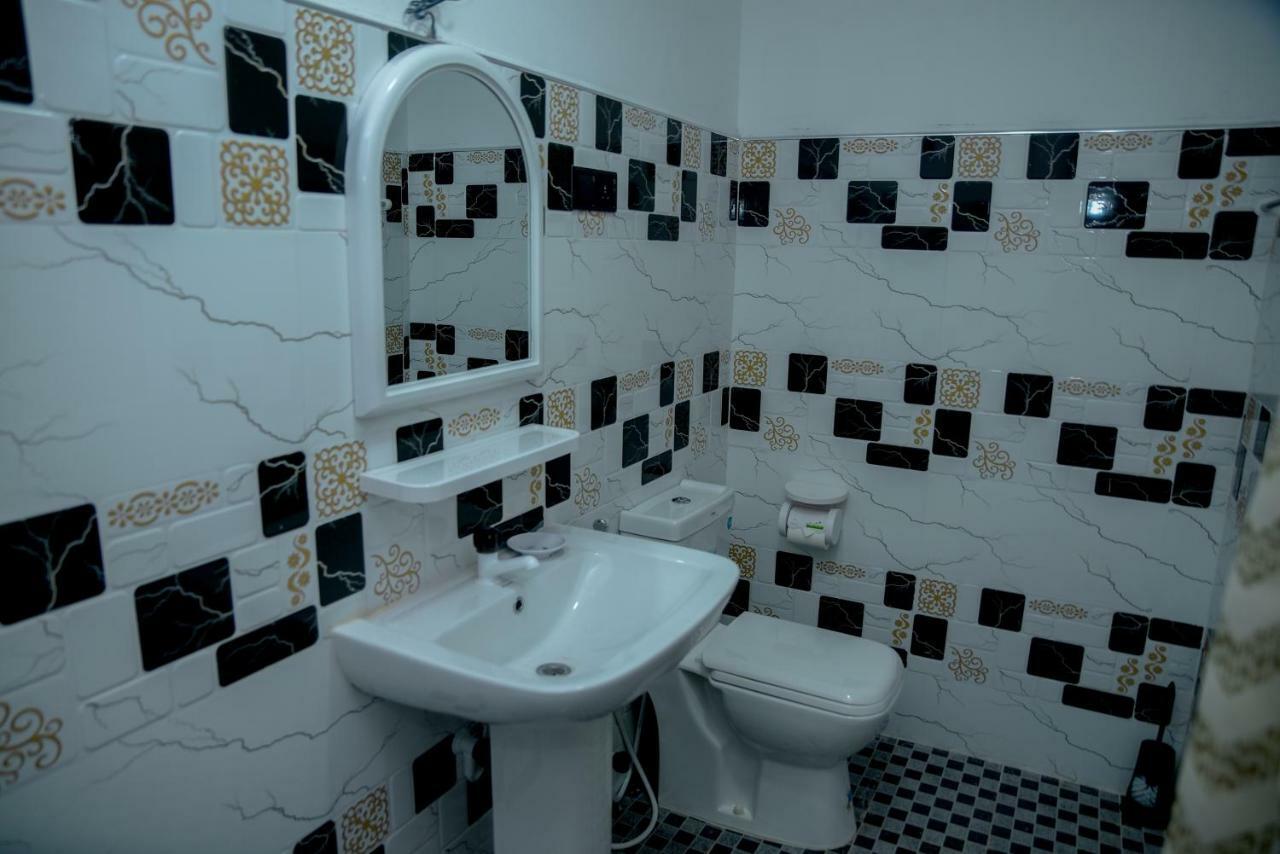 Tulip Guest Inn Point Pedro المظهر الخارجي الصورة